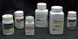 Antidepressivi: prescriverli è facile, interromperli è complicato