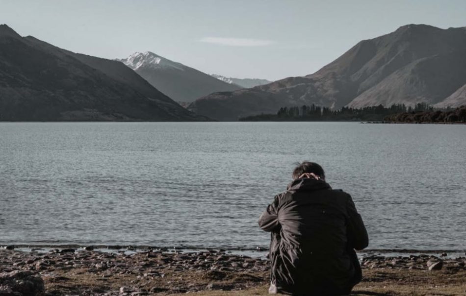 "GiùleManidaibambini" e l'ACSI contro l'aubso degli antidepressivi per gli adolescenti: sport antidoto psicosociale