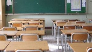 Scuola, un bambino di 8 anni lasciato solo in classe perché "iperattivo": il ministro dell'Istruzione avvia verifiche